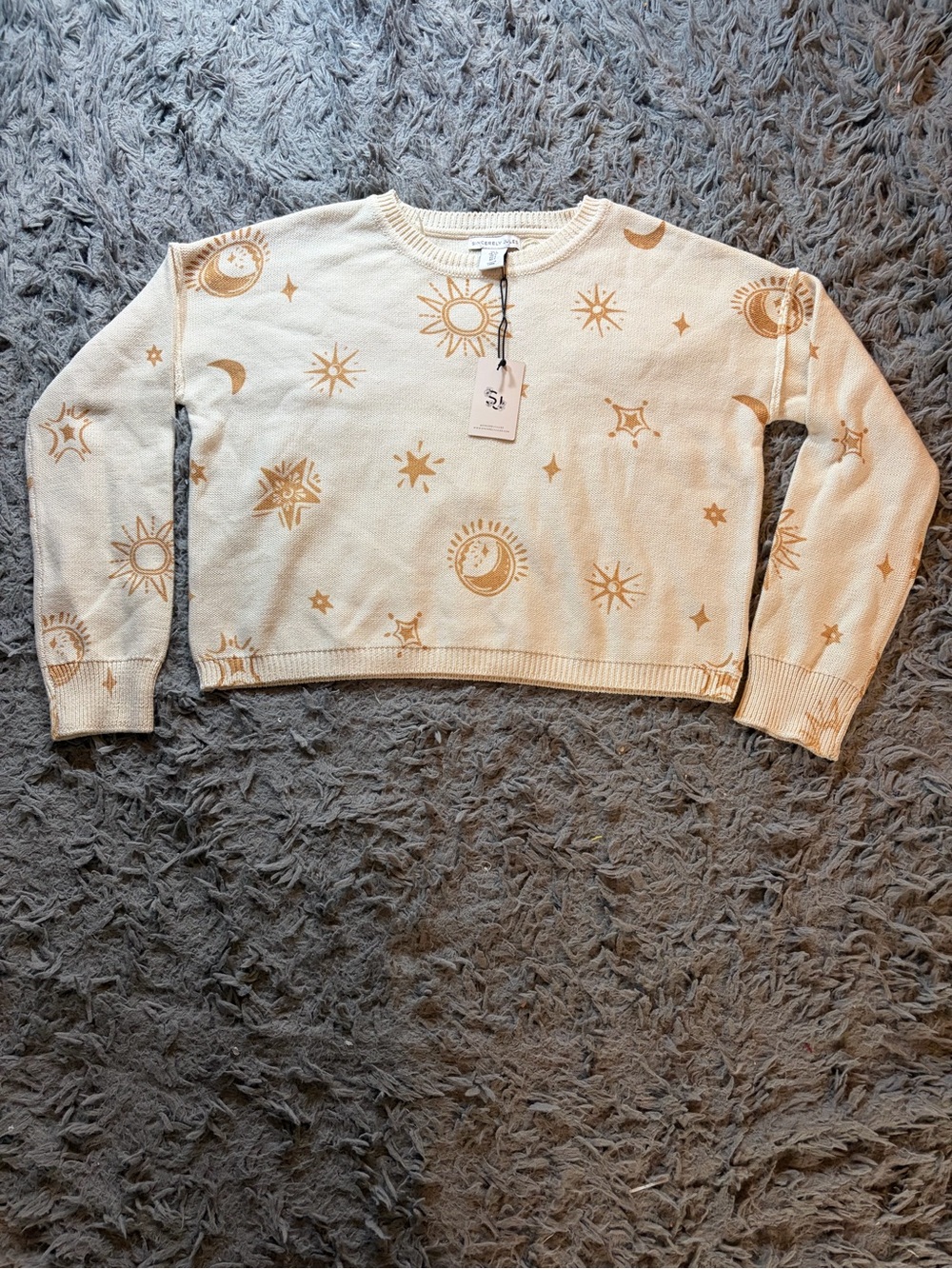 Sincerely Jules women’s cream & tan celestial print cropped sweater sz S